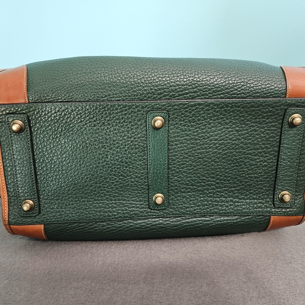 Dooney & Bourke Green and Tan Hobo Bag - Picture 2 of 6